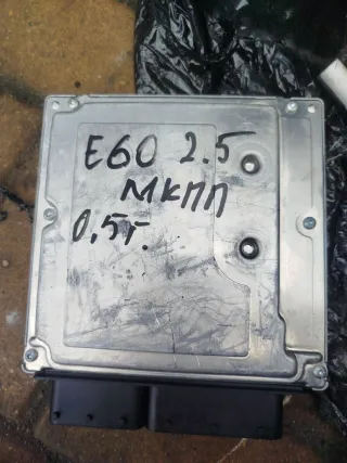 7798422 , 0281012190 Блок управления двигателем BMW 5 E60/E61 Арт 94854110, вид 2