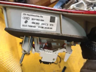8E9945094 Фонарь крышки багажника правый Audi A4 B7 Арт 94854160, вид 4