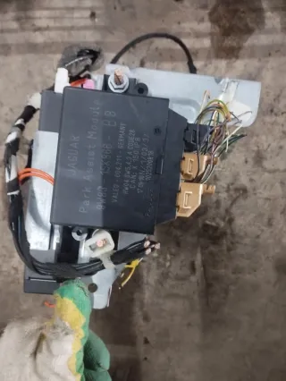 AW8310E887CB,8G9N19G481AA CD чейнджер Jaguar XF 250 Арт MT29096377, вид 4