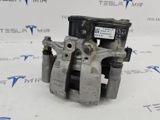 1044624-00 Суппорт задний правый Tesla model 3 Арт 32714_1, вид 1