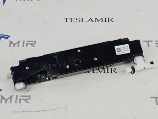 1585601-00,1585601-99 антенна Tesla model 3 Арт 32656_1, вид 1