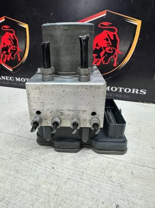 J8A2-14P447-EE Блок ABS Land Rover Range Rover Velar Арт 42453, вид 3