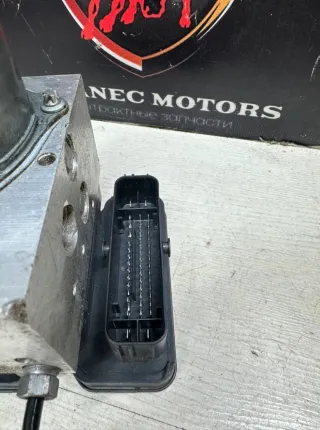 J8A2-14P447-EE Блок ABS Land Rover Range Rover Velar Арт 42453, вид 4