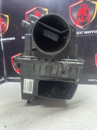 GX73-9H736-CA Корпус воздушного фильтра Land Rover Range Rover Velar Арт 42454, вид 3