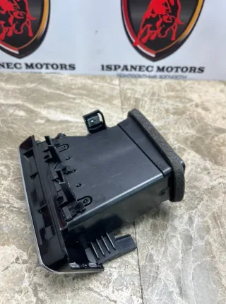 J8A2-018B09-AD Дефлектор обдува салона Land Rover Range Rover Velar Арт 42464, вид 4