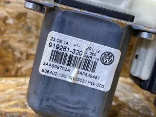 3AA959703A моторчик стеклоподъемника задний левый Volkswagen Passat B7 Арт 39369374, вид 8