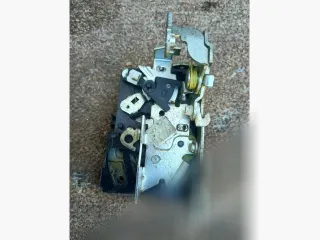  Замок двери передней правой Renault Logan 1 Арт 132247083, вид 2