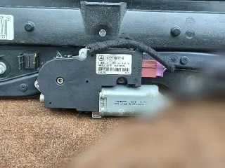 A21278007299G26, A2188200142 Люк Mercedes E W212 Арт 137918269, вид 7