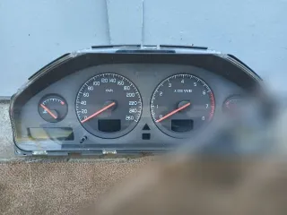 9499668, 69294570T, 9459821 Щиток приборов (приборная панель) Volvo S60 1 Арт 143237635_1, вид 1