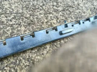 A2128801230 Кронштейн крепления бампера заднего Mercedes E W212 Арт 158570769, вид 3