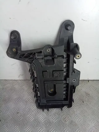1K0915333H Полка аккумулятора Volkswagen Passat CC Арт 94903530, вид 1