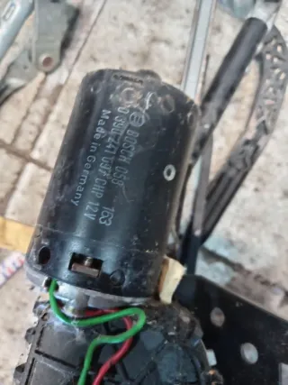 390241097 Механизм стеклоочистителя (трапеция дворников) Audi 80 B4 Арт 94903471, вид 2