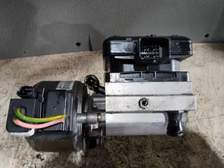 963671388000 Насос гидроподвески Citroen C5 1 Арт O31, вид 4
