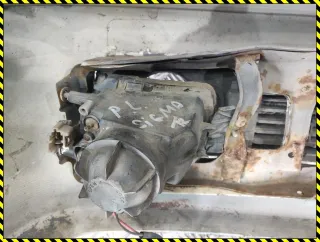  Фара противотуманная левая передняя Mitsubishi Sigma Арт 94904605, вид 2