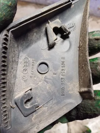 357853536B Накладка (молдинг) заднего правого крыла Volkswagen Passat B3 Арт 94905469, вид 3