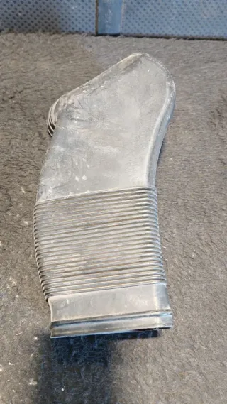 8D0129617 Воздуховод Volkswagen Passat B5 Арт 94906740, вид 1