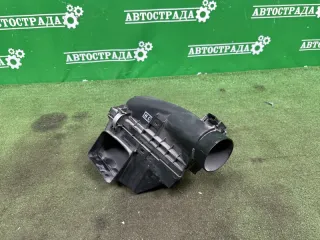 Корпус воздушного фильтра Lexus IS 3 2013г. 17700-31820 - Фото 2