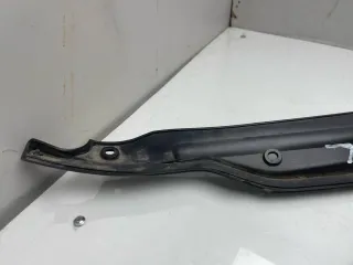 L,600757600 Накладка двери (крышки) багажника Tesla model S Арт 100370, вид 1