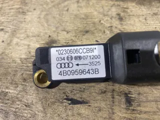 4B0959643B Датчик удара Audi A6 C5 (S6,RS6) Арт 94920507, вид 4
