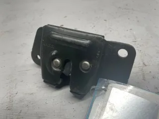  Замок крышки багажника Mitsubishi Galant 8 Арт 94926634, вид 1