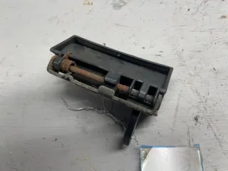  Ручка крышки багажника синяя Mitsubishi Galant 8 Арт 94927507, вид 2