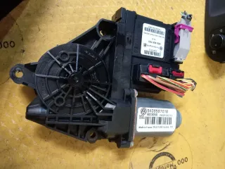 5K0959701B Моторчик стеклоподъемника Volkswagen Golf 5 Арт 94929215, вид 5