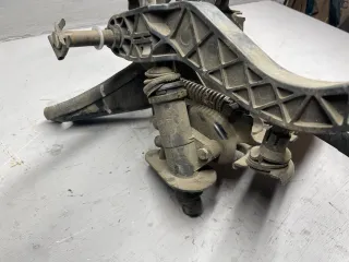 7M3721031K Педаль сцепления Seat Alhambra 1 restailing Арт 94929759, вид 3