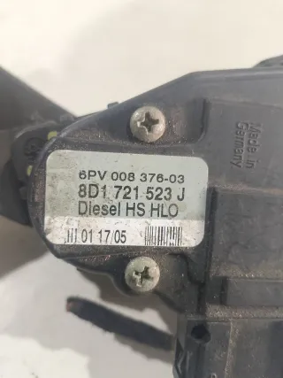 8D1 721 523 J9 Педаль газа Volkswagen Passat B5 Арт 94930096, вид 2