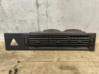 7D1819703 Дефлектор обдува салона Volkswagen Transporter T4 restailing Арт 94930095, вид 1