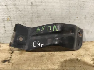 3B0821237A Кронштейн крепления крыла переднего левого Volkswagen Passat B5 Арт 94930178, вид 1