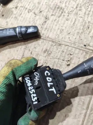  Переключатель подрулевой (стрекоза) Mitsubishi Colt 6 Арт 94937703, вид 5