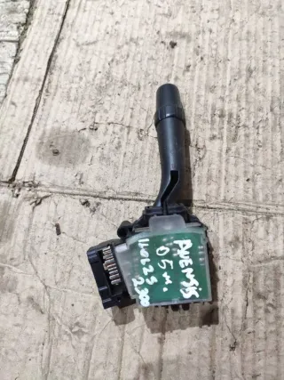  Переключатель подрулевой (стрекоза) Toyota Avensis 2 Арт 94937858, вид 4