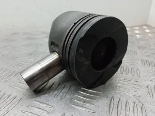 R08853 Поршень Mercedes C W203 Арт 1106855, вид 1