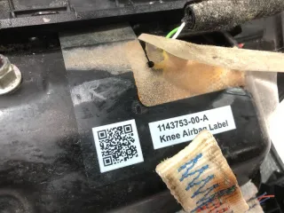 1077825-00-D,1083345-00-E,1143753-00-A Подушка безопасности коленная Tesla model 3 Арт 99477528, вид 4