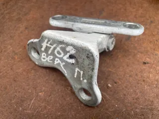  Петля двери передней правой белая Mitsubishi Colt 6 restailing Арт 1693PY, вид 2