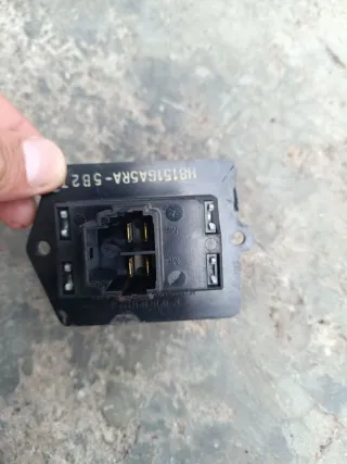 GA5R61B15C Сопротивление печки Mazda 626 GE Арт 94953011, вид 3