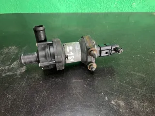 1J0965561A,039020073 Насос антифриза дополнительный Ford Galaxy 1 restailing Арт Z181, вид 1