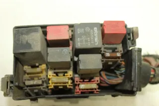  Блок реле Fiat Multipla 1 Арт 94955625