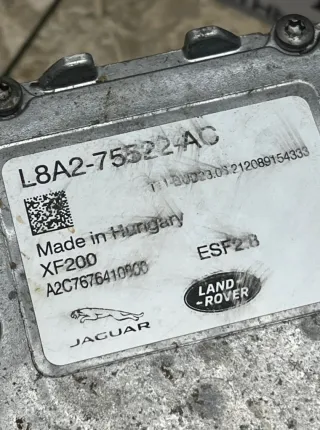 L8A2-75522-AC Инвертор Jaguar F-Pace Арт 42499, вид 8