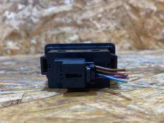 4G0959831A Кнопка открытия багажника Audi Q7 4L Арт 39369501, вид 4