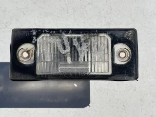 1J5943021 Подсветка номера Volkswagen Passat B5 Арт 92800586, вид 1