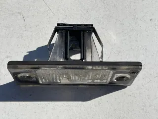 1J5943021 Подсветка номера Volkswagen Passat B5 Арт 92800586, вид 4