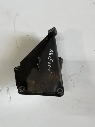  Кронштейн двигателя Audi A6 C5 (S6,RS6) Арт 94972424, вид 1