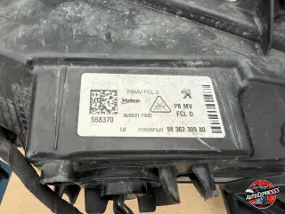 9836230980,983623098 Фара противотуманная правая Peugeot 3008 2 Арт 29544274ar, вид 6
