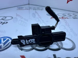 8V1858309 Амортизатор бардачка Audi A3 8V Арт 94980531, вид 2