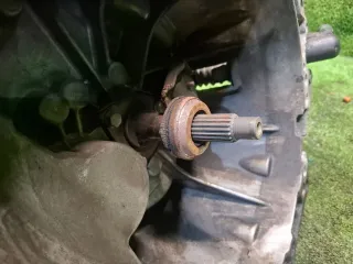 9811243810 КПП (Коробка передач механическая) Peugeot 308 2 Арт 94156293, вид 3