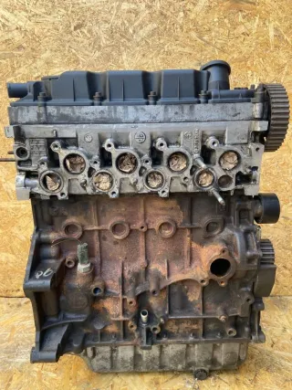 RHZ Двигатель Peugeot 406 Арт 94981754, вид 2