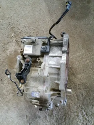 BH527000BA, 7G9N14C336, LR023067 КПП автоматическая (АКПП) Land Rover Freelander 2 Арт 212956, вид 1