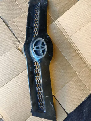  Решетка радиатора Toyota Corolla VERSO 2 Арт 70585795, вид 1
