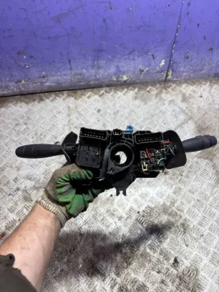  Переключатель подрулевой (стрекоза) Renault Logan 1 Арт 94985285, вид 5
